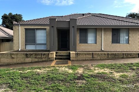 Property photo of 2/5 York Avenue Bentley WA 6102