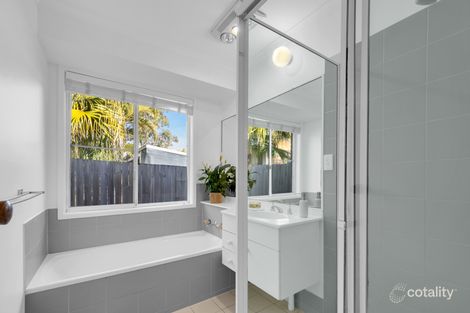 Property photo of 31 Tillbrook Street Chapel Hill QLD 4069