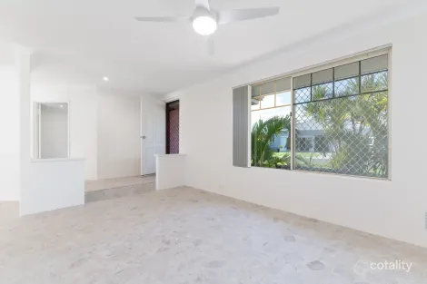 Property photo of 27 Ellenbrae Place Marangaroo WA 6064