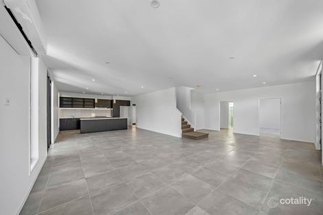 Property photo of 2 Warrawee Avenue Ashmore QLD 4214