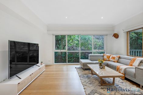 Property photo of 18 St Clair Crescent Mount Waverley VIC 3149