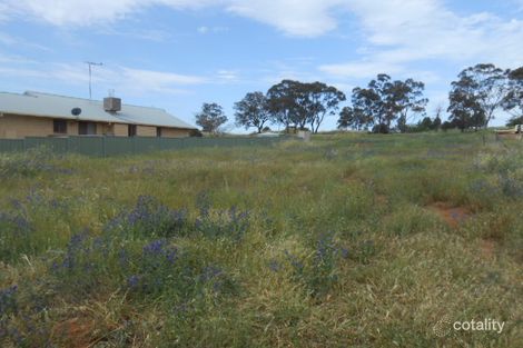 Property photo of 8 Clancy Place Parkes NSW 2870