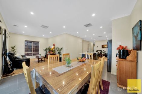 Property photo of 3 Lee Place Burnside Heights VIC 3023