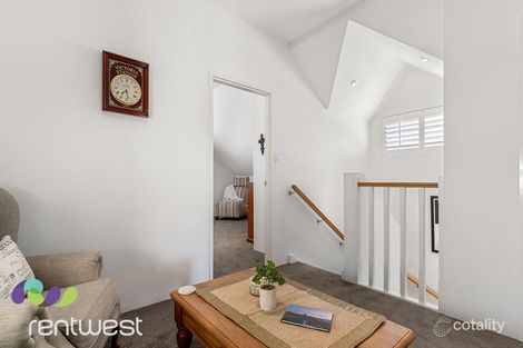 Property photo of 19 Chinchilla Parkway Port Kennedy WA 6172