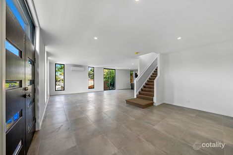 Property photo of 2 Warrawee Avenue Ashmore QLD 4214