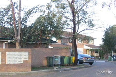 6 Nugent Pl, Prairiewood, NSW 2176