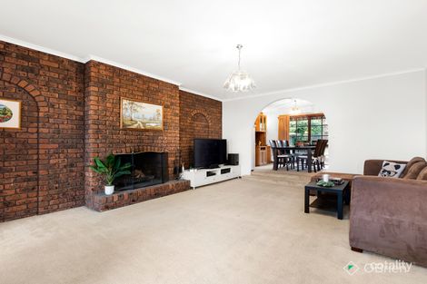 Property photo of 9 Winjallock Crescent Vermont South VIC 3133