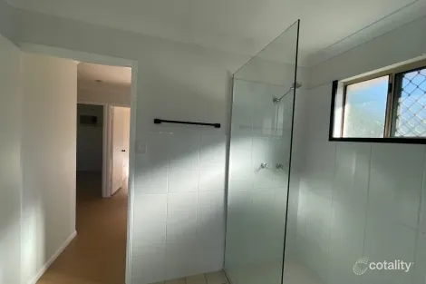 Property photo of 6 Beale Court Kelso QLD 4815