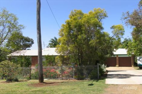 9 Bowden St, Pittsworth, QLD 4356