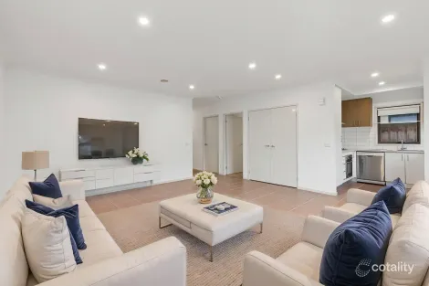 Property photo of 6 Ambrosia Way Beveridge VIC 3753