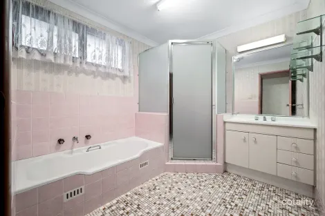 Property photo of 7 Burrendong Road Leumeah NSW 2560