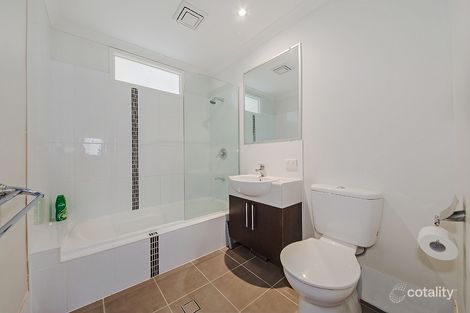 Property photo of 1/69 Molloy Road Cannon Hill QLD 4170