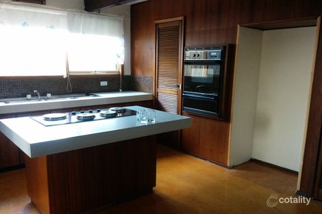 Property photo of 56 Spring Drive Hoppers Crossing VIC 3029