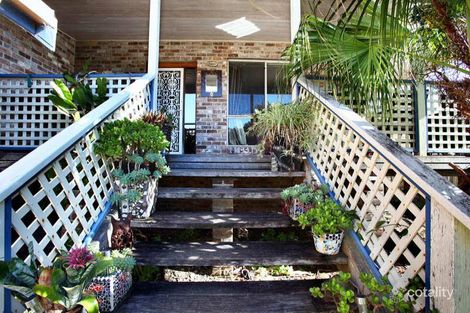Property photo of 13 Ti-Tree Road Sandy Beach NSW 2456