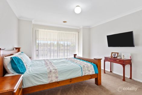 Property photo of 21 Pintail Crescent Taylors Lakes VIC 3038