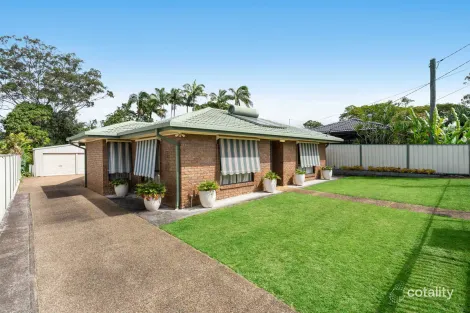 24 Sheena St, Wellington Point, QLD 4160