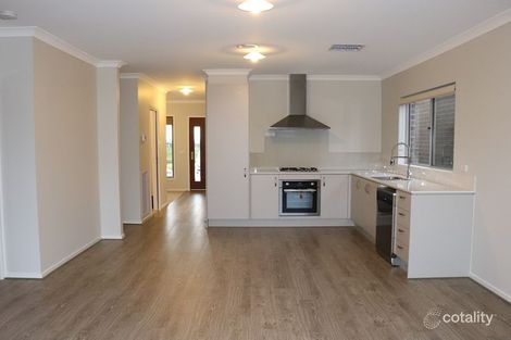 Property photo of 43 Carmichael Road Craigieburn VIC 3064