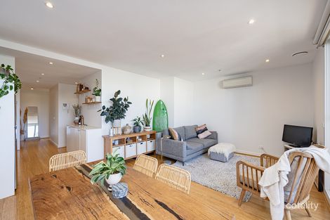 Property photo of 401/13 Wellington Street St Kilda VIC 3182