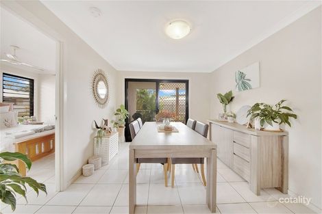 Property photo of 11 Gardenia Crescent Kin Kora QLD 4680