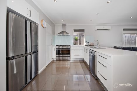 Property photo of 5 Toombak Walk Sydenham VIC 3037