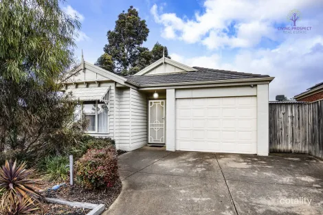 Property photo of 21 Emperor Parade Tarneit VIC 3029