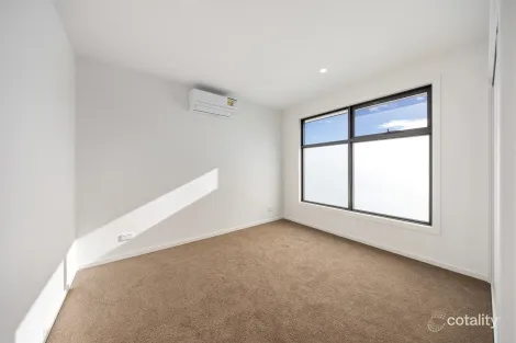 Property photo of 41 Bowen Street Cranbourne VIC 3977