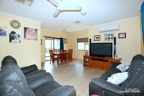 Property photo of 4 Maguire Place Emerald QLD 4720