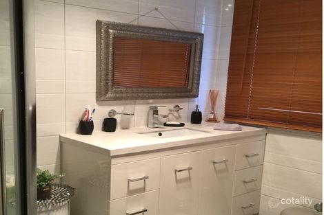 Property photo of 1 Joel Place Gladstone Park VIC 3043