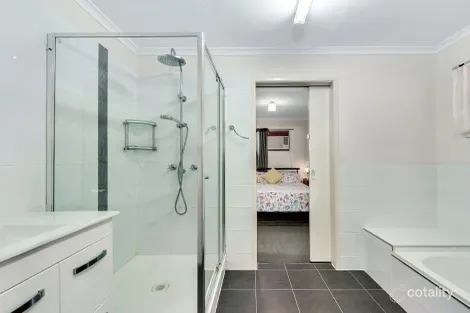 Property photo of 1 Marquis Street Strathpine QLD 4500