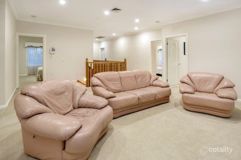 Property photo of 28M Hughes Parade Reservoir VIC 3073