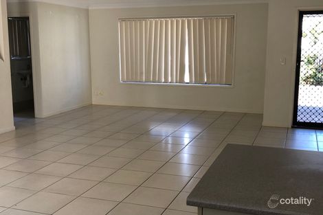 Property photo of 2/118 Samsonvale Road Strathpine QLD 4500