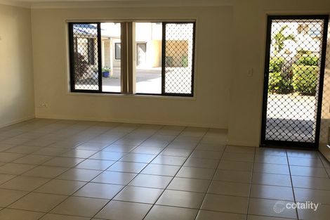 Property photo of 2/118 Samsonvale Road Strathpine QLD 4500