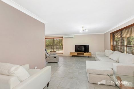 Property photo of 8 Tallarook Court Karana Downs QLD 4306