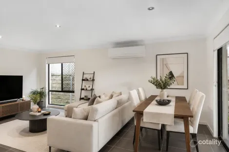 Property photo of 13 Morris Crescent Bellbird Park QLD 4300