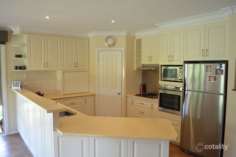 Property photo of 2 Scullin Court Shepparton VIC 3630