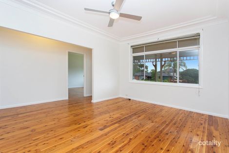 Property photo of 27 Apex Avenue Picnic Point NSW 2213