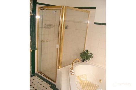 Property photo of 6 Benson Street Emerald VIC 3782