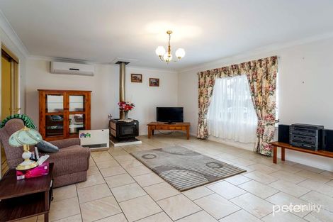 Property photo of 13 Maxime Place Orange NSW 2800