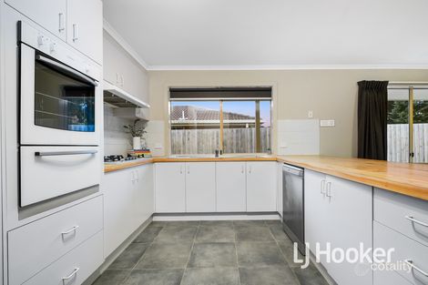 Property photo of 3A Gifford Close Berwick VIC 3806