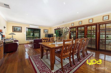 Property photo of 6 Stonewall Close Cairnlea VIC 3023