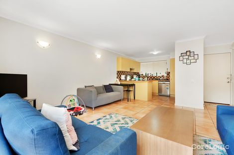 Property photo of 4/138 Clarence Road Indooroopilly QLD 4068