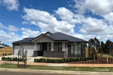 74 Cobram Dr, Eynesbury, VIC 3338