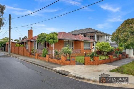 Property photo of 28 Plimsoll Grove Fairfield VIC 3078