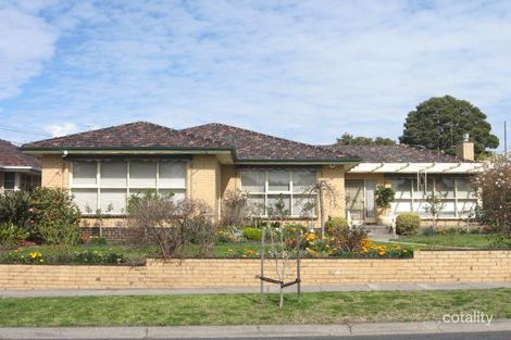 10 Normanby Rd, Bentleigh East, VIC 3165