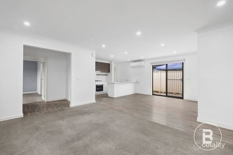 Property photo of 11 Davcol Drive Sebastopol VIC 3356