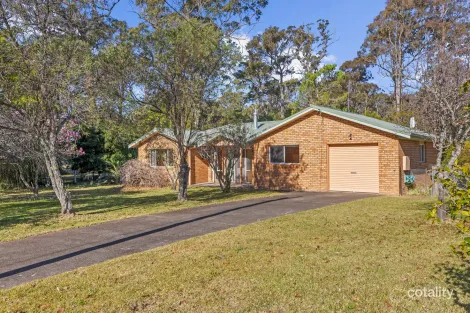 Property photo of 29 Bellbrook Crescent Wallaga Lake NSW 2546