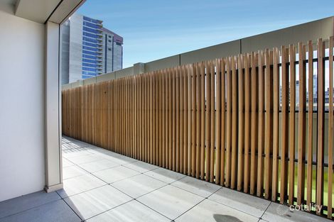 Property photo of 903E/888 Collins Street Docklands VIC 3008