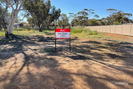 57 Avon St, Quairading, WA 6383