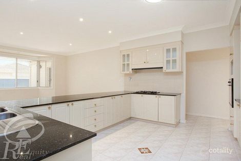 Property photo of 15 Yachtsman Drive Chipping Norton NSW 2170