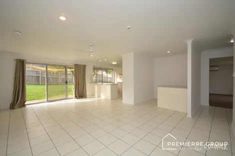 Property photo of 6 McCubbin Court Goodna QLD 4300